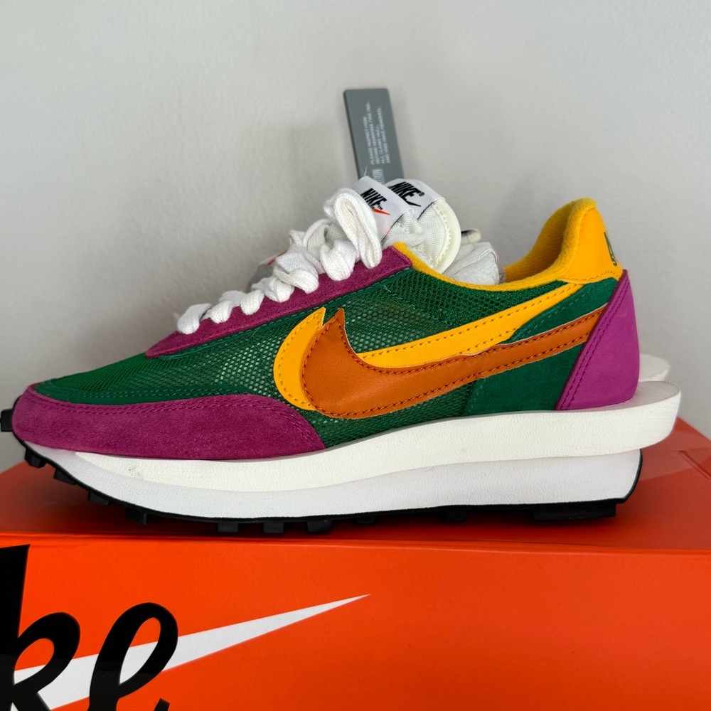 NIKE LDWAFFLE / SACAI